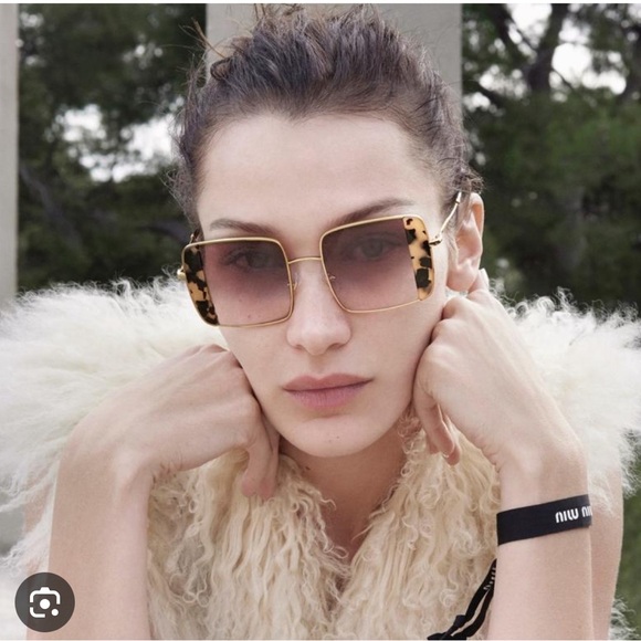 Miu Miu | MU 56VS Core Collection Sunglasses in Pink Gold/Pink Havana, Gradient - Picture 2 of 14